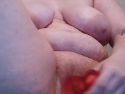 Tattooed BBW stretches pussy