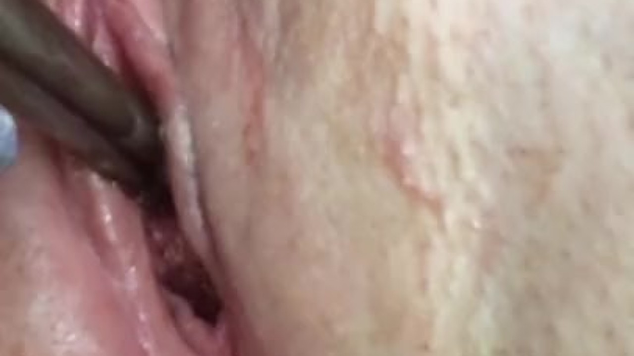 Peehole stretching, deep and thick - RedTube
