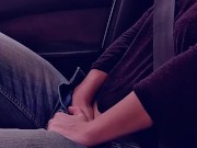 Phone clip DONT TRY THIS! Girlfriend has two orgasms while boyfriend drives 4/16