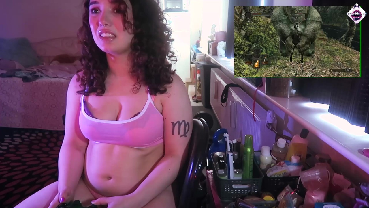 Gaming challenge - Everytime I lose my belly expands - Air inflation - Free Sex Video - RedTube