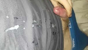 Hige cumshot on shirt (Quick)