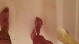 Boy's Bladder vs Condom - What Holds More Liquid? (HD CLOSE UP)