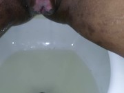 Big Clit Peeing - Screenshot 12 of 16 - Peeing