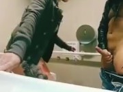 Lady Muffin & Tommy a Canaglia - Sveltina nel bagno del centro commerciale 16/16