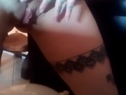 pissing insulto e sputo al palloncino 12/16