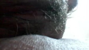 Buceta peluda de uma virgem! - Hairy pussy of a virgin!