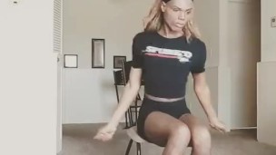 Burlesque strip tease