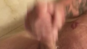 Kevin Davison solo shower