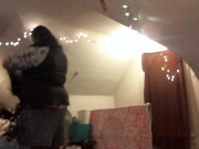 fat white girl buttcrack putting clothes away 3/16