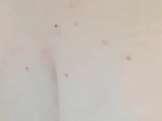 Masturbo la mia figa pelosa e squirt sul cazzo 4/16