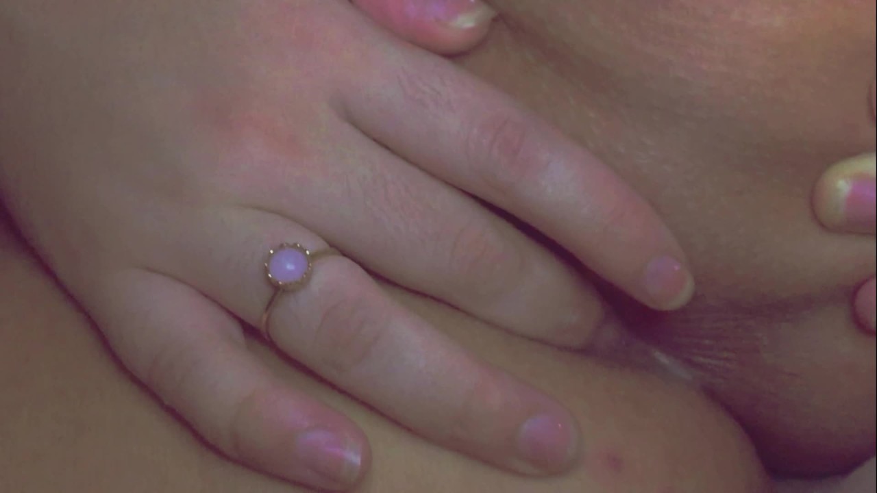 Teasing anal and masturbating while my boyfriend records me - RedTube