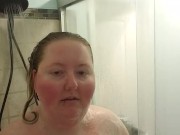 BBW MILF in the shower 9/16
