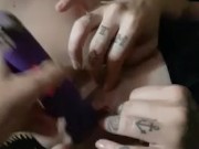 tommy a canaglia masturba ladymuffin con un sex toys 11/16