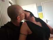 ladymuffin si fa' scopare mentre aspetta il suo turno dall'estetista! 12/16