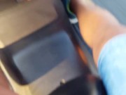 ladymuffin fa' una sega a tommy a canaglia in moto! 8/16