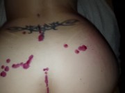 tommy versa la cera calda su ladymuffin e lei squirta di piacere 7/16