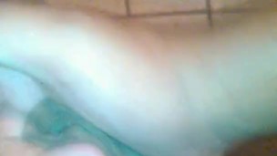 Jugando con su pene