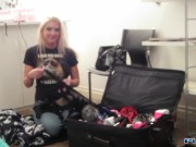 Leya Falcon BTS Before A Shoot 3/16