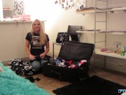 Leya Falcon BTS Before A Shoot 8/16