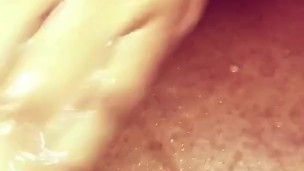 I love making my juicy ass jiggle