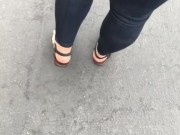 Lunchtime handjob while he drives!! 1/16