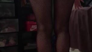 Best friend wife shaking that ass