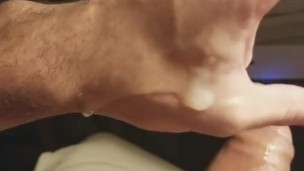 Hung brazilian jerk & cum