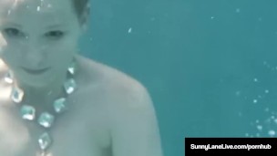 Underwater Naked Siren Sunny Lane Sucks Dick Below The Tide!