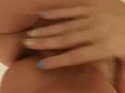 Solo Shower Fun - Screenshot 2 of 16 - Cute