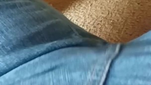 How Fast and Easy Can This Housewife Get Off By Playing With Herself?