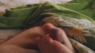 Quick Homemade Morning Footjob and Solefuck to Cum on Feet