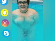 2018 backyard splash time - Screenshot 3 of 16 - Nice Tits