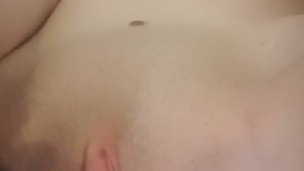 Teen Plays With her Vibrating Dildo