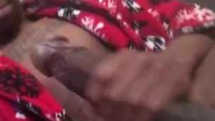 Famous Tae - strokes his big dick (part 2)