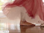 Ballerina Gets Her Tight Hole Penetrated By Her Instructor 1/16