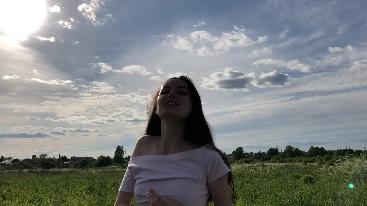 Lusty Schoolgirl Sucks Dick In The Car - RedTube
