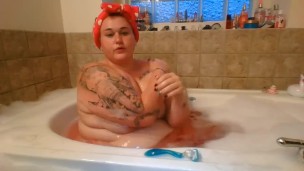 Shaving legs armpits and pussy
