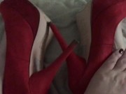 Carlycurvy feet play and cum countdown 1/16