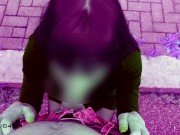 Scopata veloce in autoreggenti in mezzo alla strada per un po' di sborra 7/16