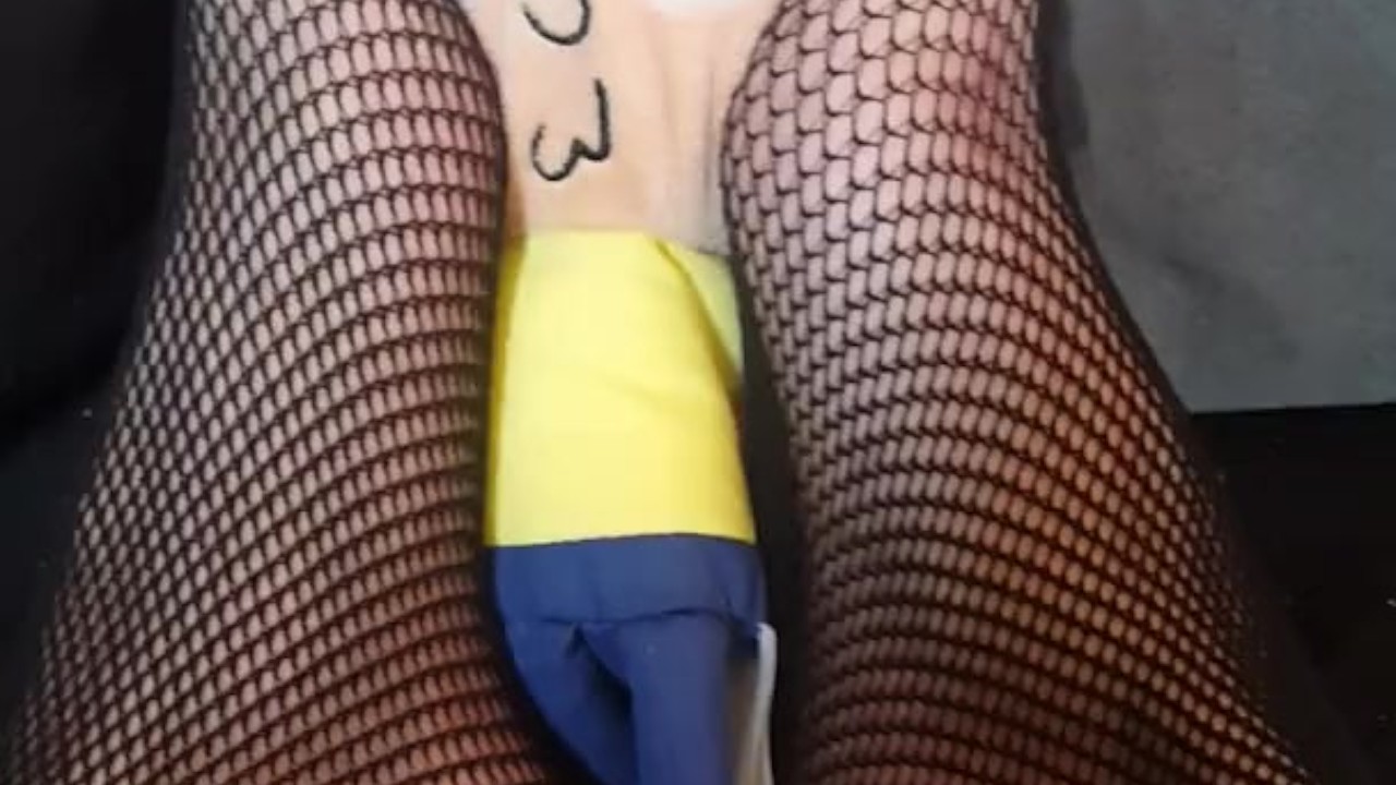 Giantess Finds And Crushes And Tramples Little Man Morty Plush Redtube