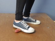 Converse cockcrush and shoejob with cumshot 11/16