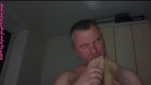 MILF Nylonfüße für Genießer