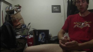 Lots of Cum Watching Li Moon Masterbate !!