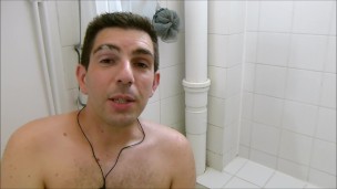 Astuces pour la préparation au sexe anal et prostate massage (shower)