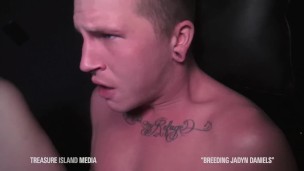 Pale pig boy bred in the sling