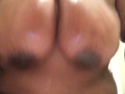 QUICK TIT BOUNCE - Screenshot 14 of 16 - Big Natural Tits