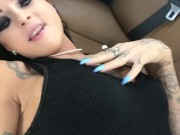 Kimber Veils makes her pussy wet in the car. 5/16