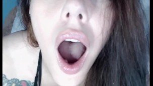 OHMIBOD pussy torture