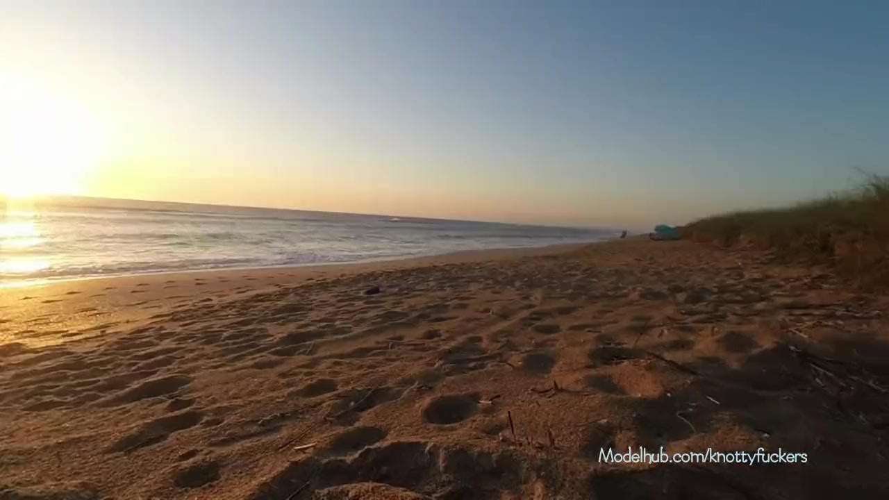 Masturbating on beach while being watched - Free Sex Video - RedTube