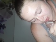 MISSSCOTIIAXXOW EVERY GIRL SHOULD SUCK A DICK LIKE THIS